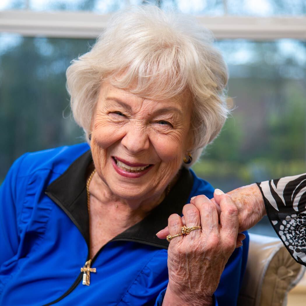 Residents enjoying time together at Heatherwood